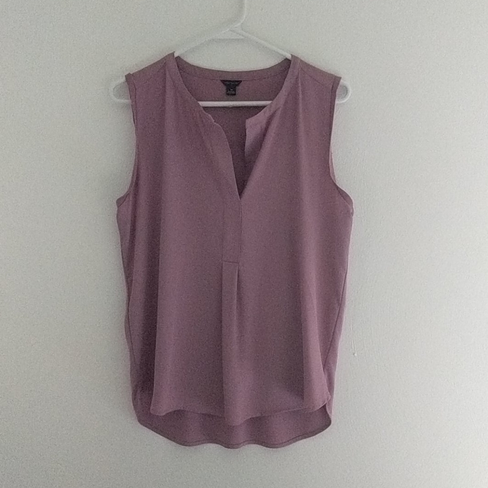 Ann Taylor sleeveless blouse